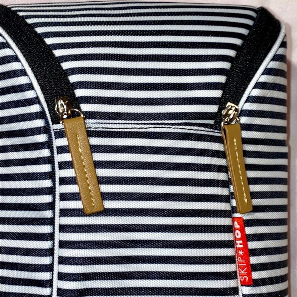 skip hop bottle bag -never used